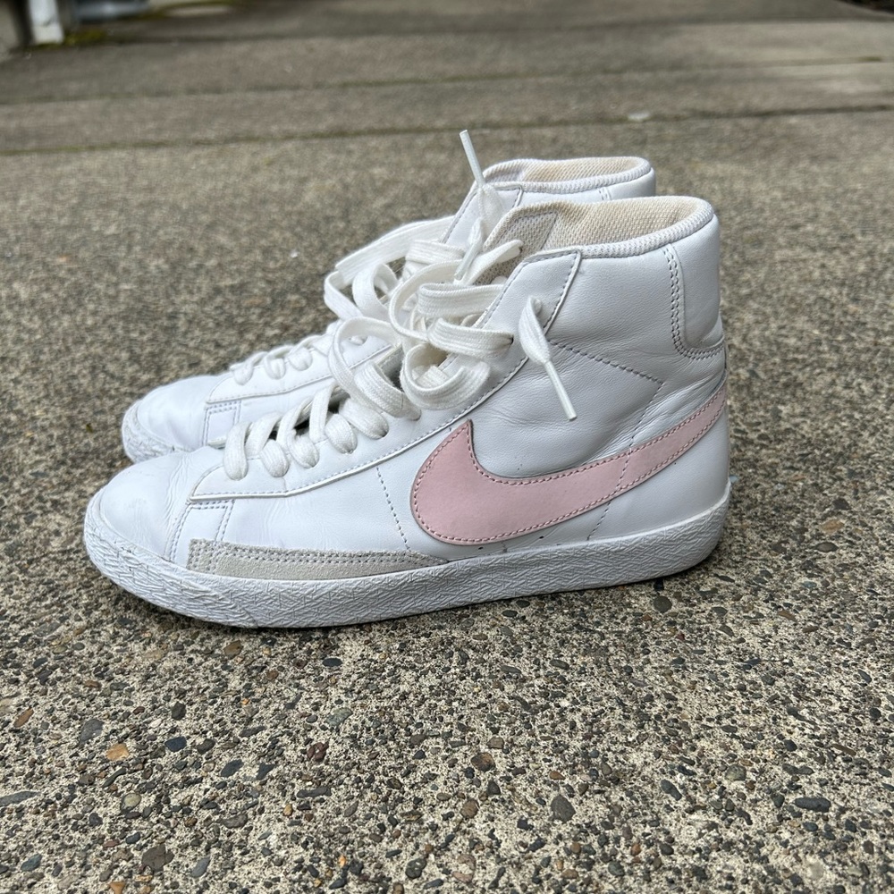 Women’s Nike Blazers size 7